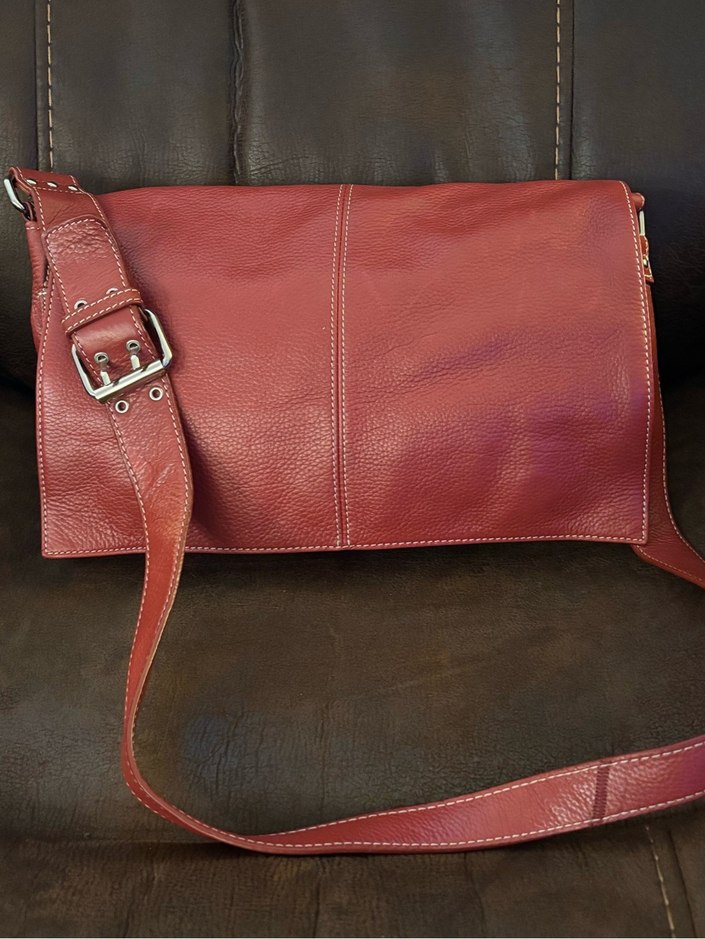 Tignanello Cognac Red Genuine Pebbled Leather Messenger Shoulder Crossbody Bag
